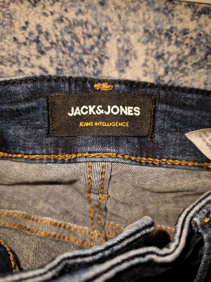 Jack & Jones Jeans Jungen Set Gr. 28, 34 in Lütjenburg