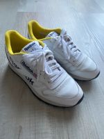 Weiße Reebok Sneaker, gelb / dunkelblau, 38,5 Nordrhein-Westfalen - Leverkusen Vorschau