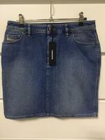 originaler Diesel Jeansrock W27 *Neu mit Etikett* Essen - Essen-Ruhrhalbinsel Vorschau