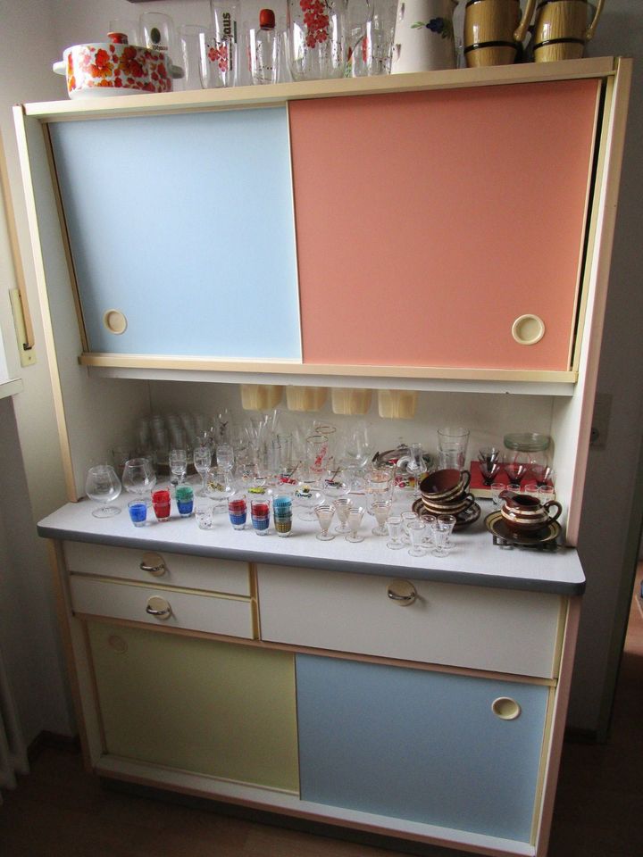 Original 50er Jahre / Mid Century Küchenschrank in Waldkirch