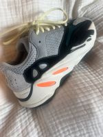 Yeezy Boost 700 waves runner Nordrhein-Westfalen - Ratingen Vorschau