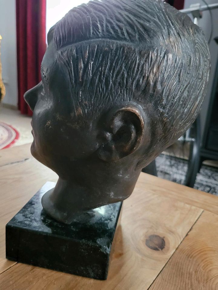 Büste Kopf von 1970 Bronze mit schwarzen marmor sockel in Weiterstadt