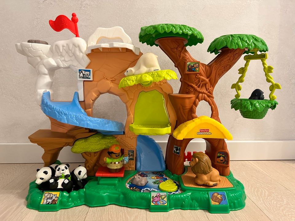 Fisher Price Little People Zoo in Biebergemünd