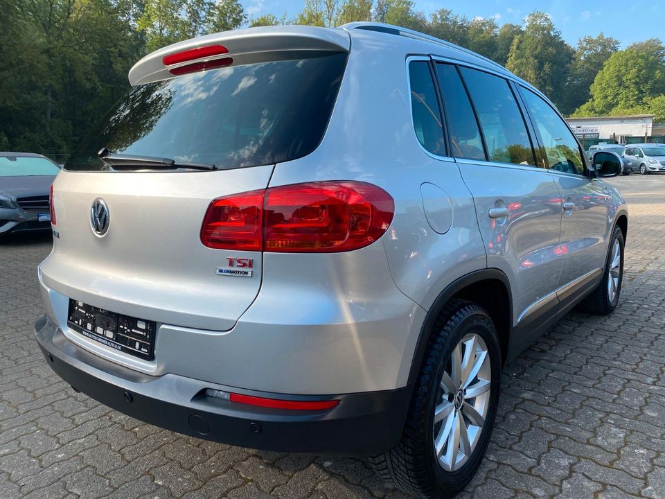 Volkswagen Tiguan Lounge Sport & Style BMT NAVI SHZ in Alfeld (Leine)