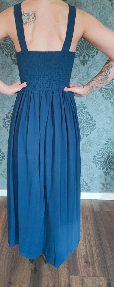 Blaues Abendkleid/ Kleid für Hochzeitsgäste in Hannover