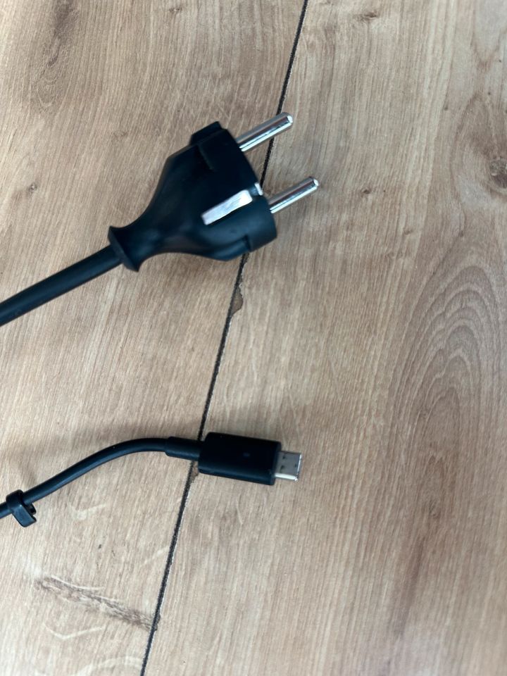 Dell USB-C 45-Watt-Netzadapter mit 1m Netzkabel in Hamburg