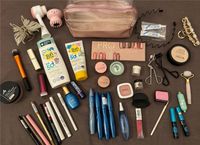 Kosmetik Paket günstig abzugeben gebraucht Makeup beauty Düsseldorf - Gerresheim Vorschau