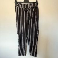 Hose Gr. M 38 sommerliche Stoffhose schwarz weiß gestreift Niedersachsen - Herzberg am Harz Vorschau