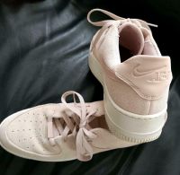 Nike Air Force 1 Gr.9,5 / 43  Rosa Top Hessen - Wetter (Hessen) Vorschau