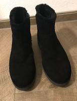 Ugg Winterstiefel Lammfell schwarz 42 Stiefel Niedersachsen - Meine Vorschau