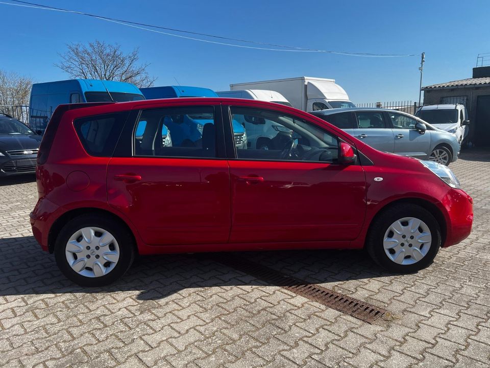 Nissan Note 1,4 Benzin EZ.09/2009 65KW 88PS in Tauche