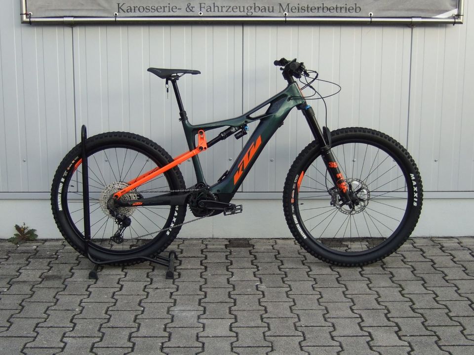 KTM Macina Kapoho Master, Carbon, Fox, XT, TOP,   662 km   , 48/L in Reisbach