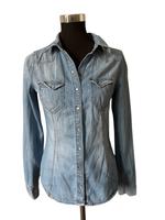 Hellblaues Jeanshemd / Bluse von H&M, Gr. 36 Brandenburg - Panketal Vorschau