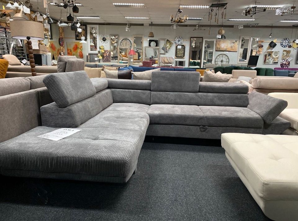 Sofa Couch Ecksofa Schlafsofa Bettkasten Cord Möbel UVP 2049€ in Alsfeld