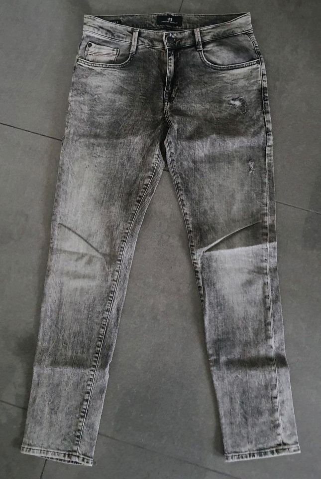 Jeans Hose von LTB W30L32 in Mühlheim am Main