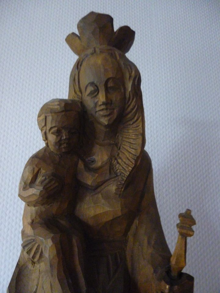 Holzfigur Maria mit Jesus Kind 55 cm x 12 cm x 12 cm 2000 Gramm in Lippetal