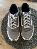 Vans Damen Gr. 40 grau Glitzer Nordrhein-Westfalen - Moers Vorschau