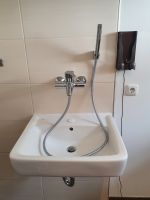 Keramag Waschtisch Waschbecken mit Zubehör Nordrhein-Westfalen - Erkelenz Vorschau