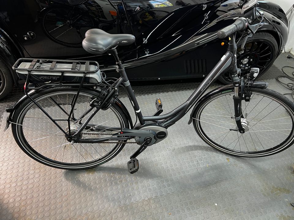 E Bike Tiefeinsteiger von Falter 28 Zoll Rahmenhöhe 53 cm in Lübeck