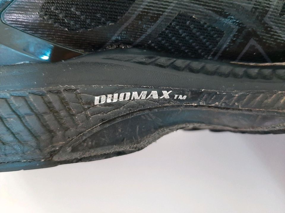 Oasics Sportschuh Duomax mit Gelsohle, Größe 41,5 in Klingenberg am Main