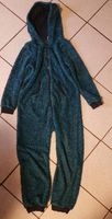 Kinder Overall Jumpsuit Einteiler Hausanzug Warm Kuschelig gr.134 Nordrhein-Westfalen - Freudenberg Vorschau