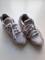 Adidas Falcon FTWR White Hessen - Marburg Vorschau