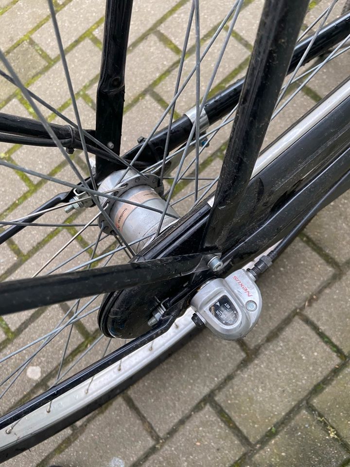 Hollandrad Damenrad Triumph in Berlin