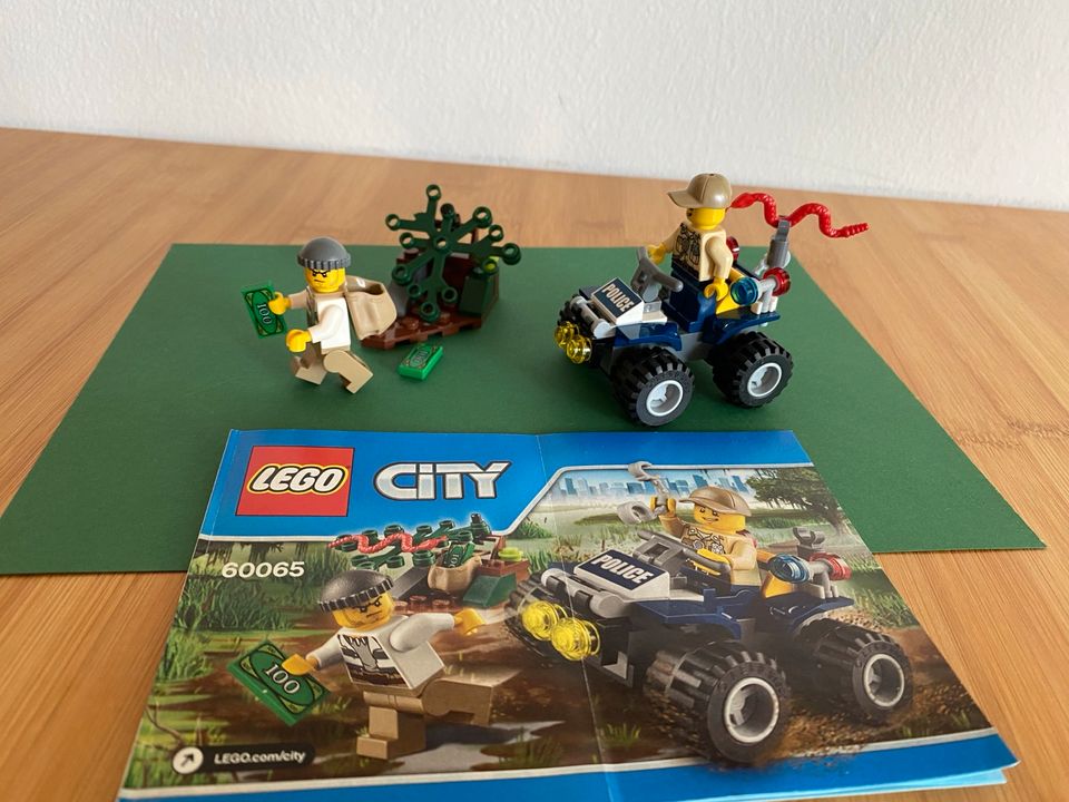 Lego City Sumpf Polizei Sets 60071 - 60066 - 60065 in Wedel