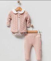 WSV Nipperland 3-er Set mit Strickjacke, Strickhose und Body Duisburg - Duisburg-Mitte Vorschau