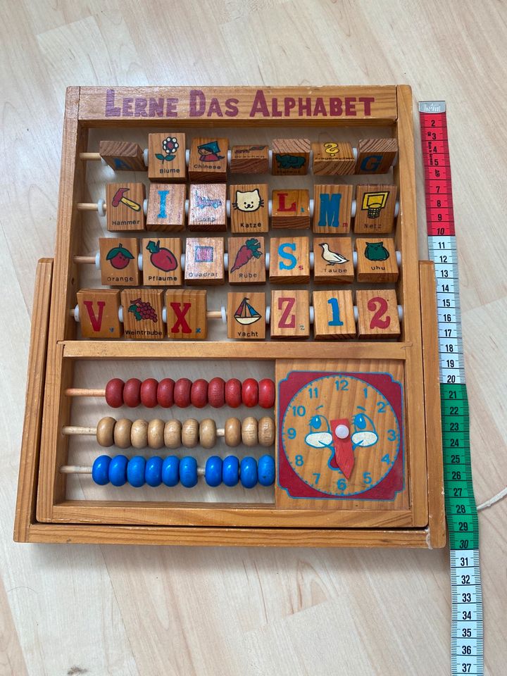 Holzspielzeug Retro Lerne das Alphabet Schulanfang in Schwabmünchen