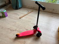 MICRO Roller Kinderroller Tretroller pink 3 Räder Schleswig-Holstein - Kiel Vorschau