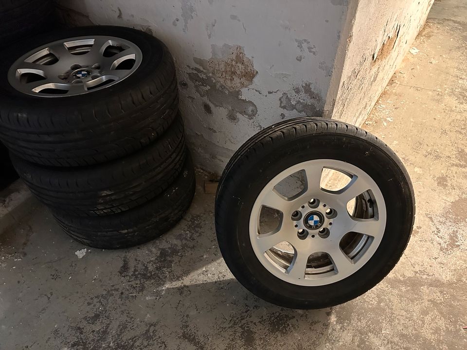 BMW Felgen 16 Zoll 5x120 in Herford