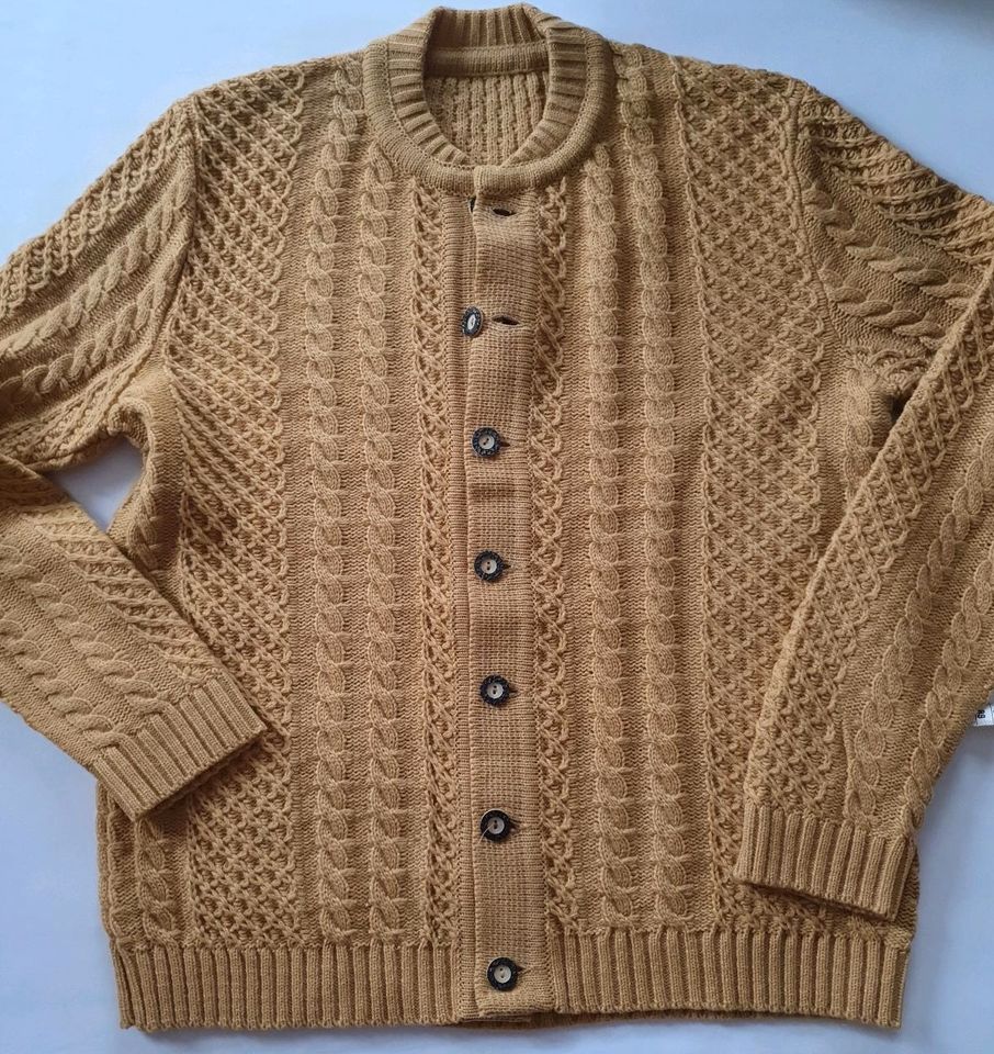 Neu Vintage Trachtenstrickjacke L 50 Strickjacken Trachtenjacke in Landshut