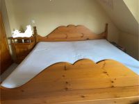 2x2 Meter Bett aus Holz Nordrhein-Westfalen - Gelsenkirchen Vorschau