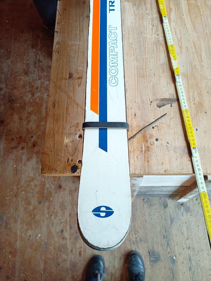 Langlauf-Ski-Klassiker aus Japan: Sundei Compact Trail 178 cm in Kirchham