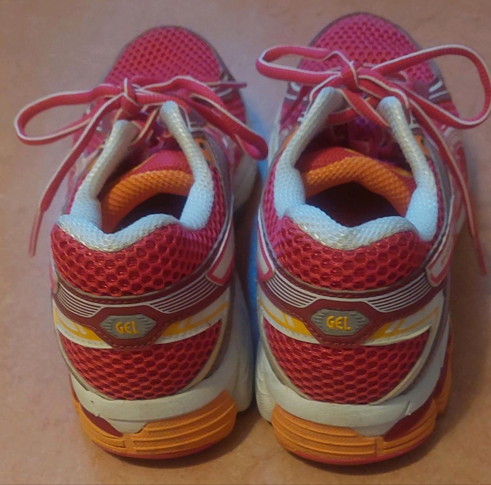 Asics GT 1000 39,5 TOP Bunt Pink Orange in Karlsruhe