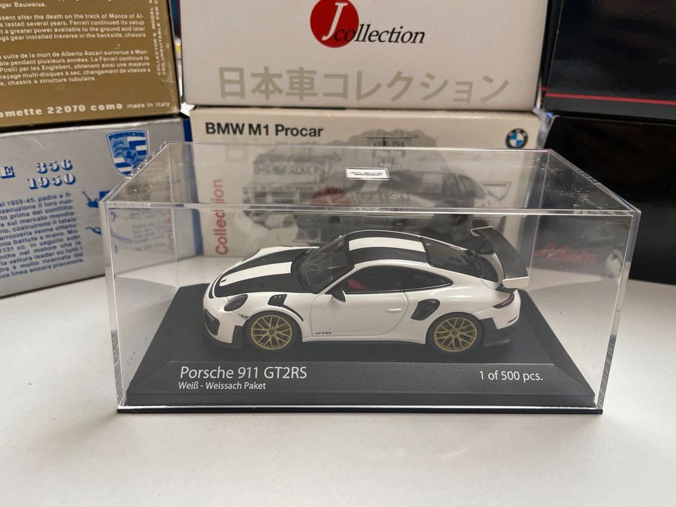 Minichamps 2018 (991.2) Porsche 911 GT2-RS Modellauto 1:43 in Hamburg