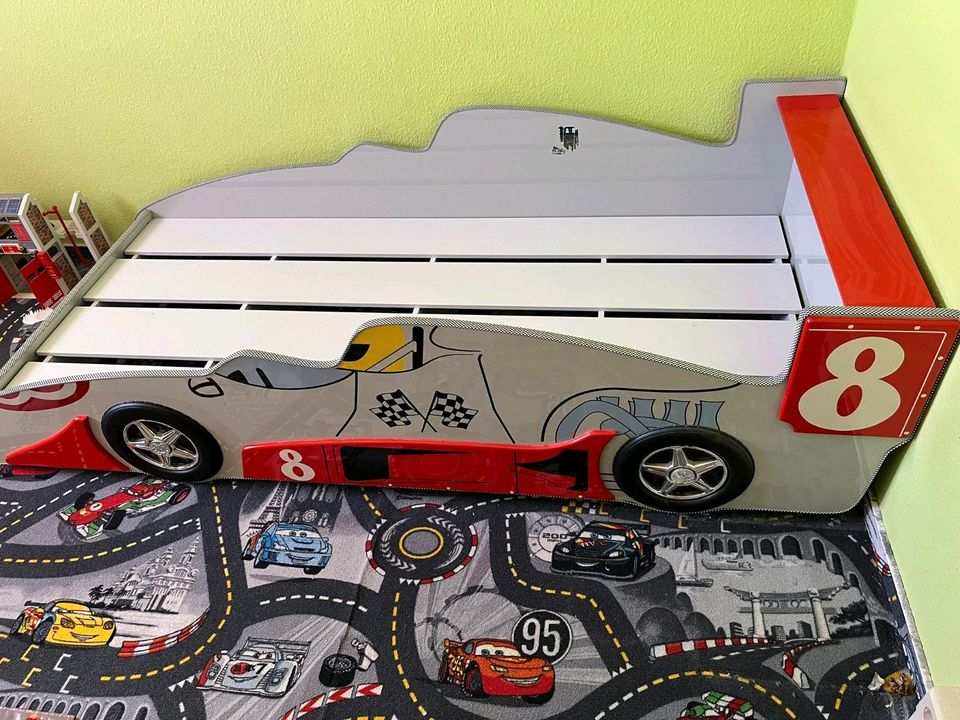 Autobett Kinderbett Bett 90x200 cm in Wanzleben