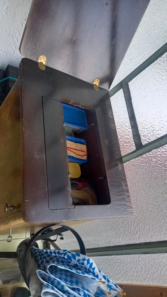 Sideboard Nähmaschinen Schrank in Pliening