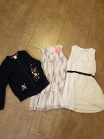 2x Kleider Kleid und 1x schicke Jacke Gr. 128 festlich Hude (Oldenburg) - Nordenholz Vorschau