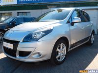 Renault SCENIC 1.6 16V 110 TomTom Ed. KLIMA,NAVI,TEMP,SH Berlin - Hellersdorf Vorschau