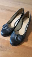 Neue CLARKS Ballerinas mit Keilabsatz / Größe 5 1/2 Frankfurt am Main - Niederursel Vorschau