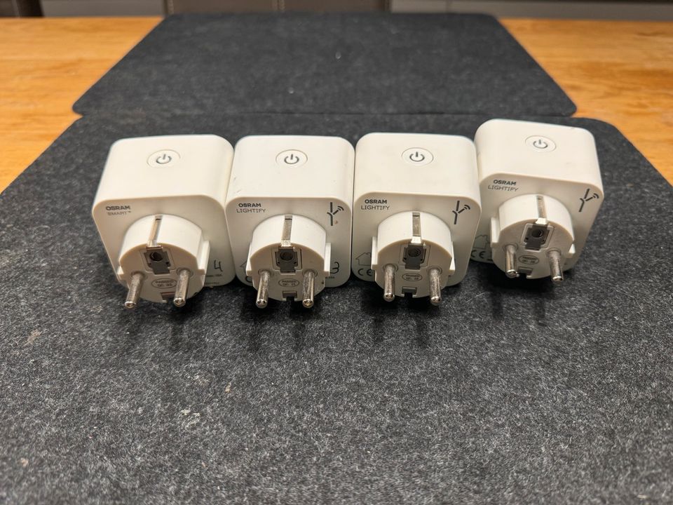 4x Osram Smart+/Lightify Plug SmartHome Zigbee Alexa HUE in Burgdorf