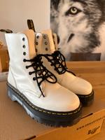 Stiefel Dr. Martens weiß Köln - Köln Junkersdorf Vorschau