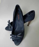 Original Prada Schuhe Peeptoes EUR 38 Blau Essen - Essen-Borbeck Vorschau