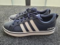 Adidas Schuhe TOP Zustand!!! Niedersachsen - Laatzen Vorschau