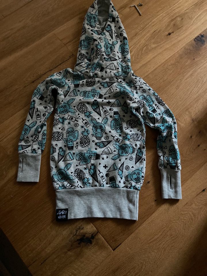 Zombie Dash Hoodie/Kleid Gr 104 Wie Bobo Vhoses in Hamburg-Nord - Hamburg  Fuhlsbüttel | eBay Kleinanzeigen ist jetzt Kleinanzeigen