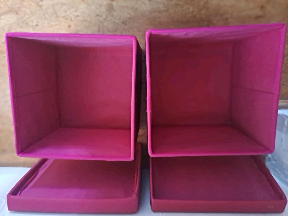 Box Spielzeugkiste rosa mit Stern 30x30x30cm in Karlstadt