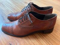 REDUZIERT— Marc O‘Polo Schnürschuhe 39 1/3 Cognac farben Friedrichshain-Kreuzberg - Kreuzberg Vorschau