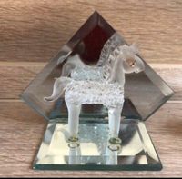 Dekoration: Pferd mit Spiegel aus Glas Baden-Württemberg - Unlingen Vorschau